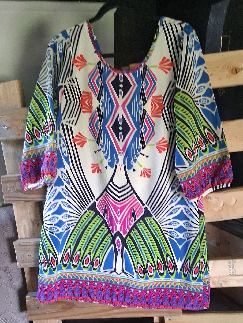 Women’s Multicolor Printed Tunic Top - Bright Geometric Pattern